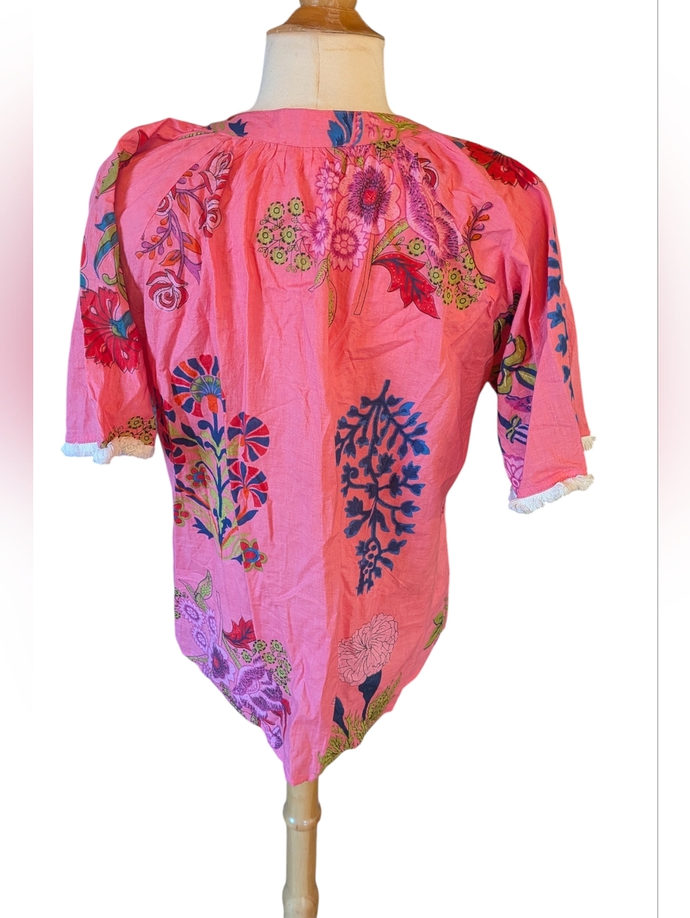 THML Like New Vibrant Floral Pink Top, 100% Cotton Size M - Picture 2 of 9